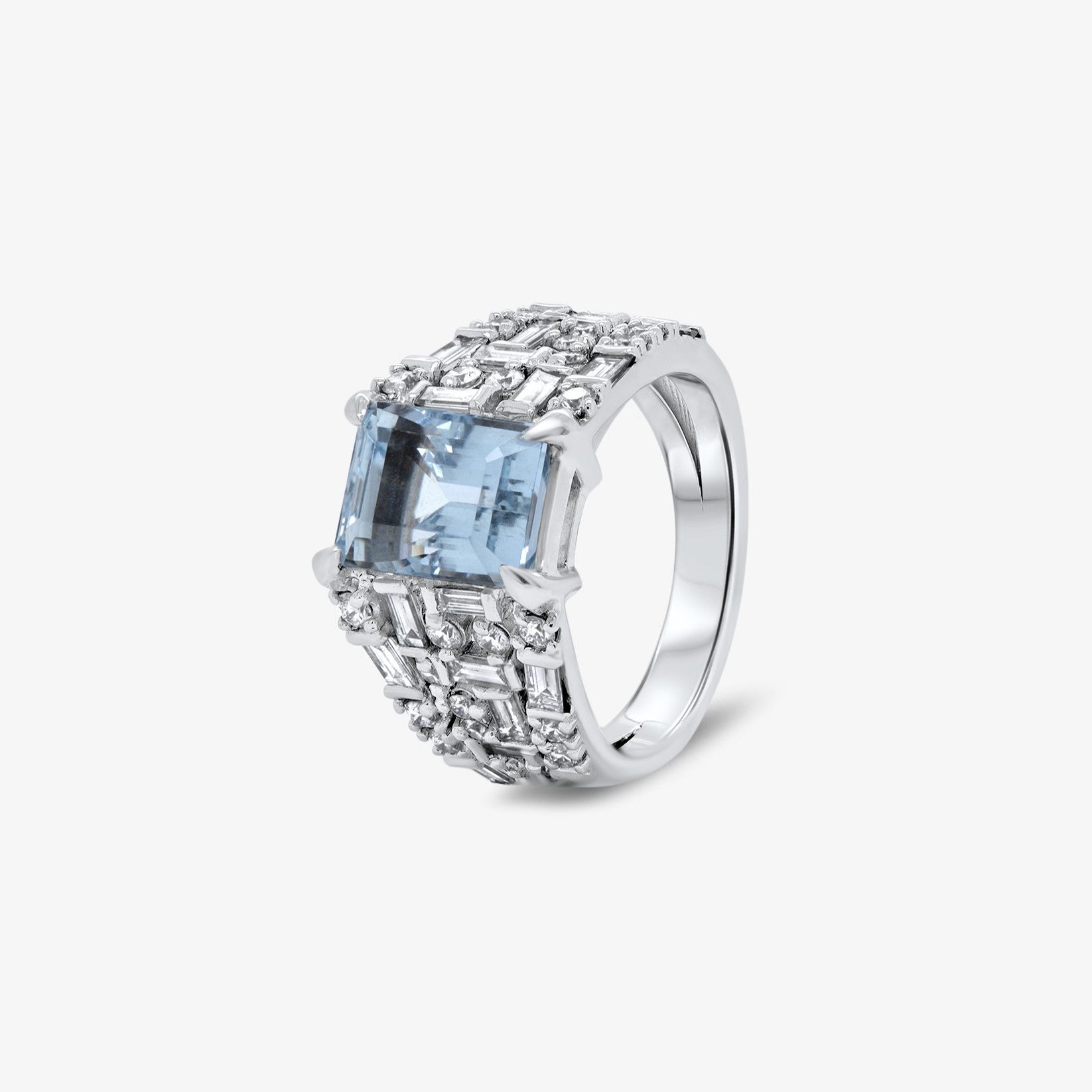 aquamarine blue gemstone bespoke custom ring parnell jewellers auckland