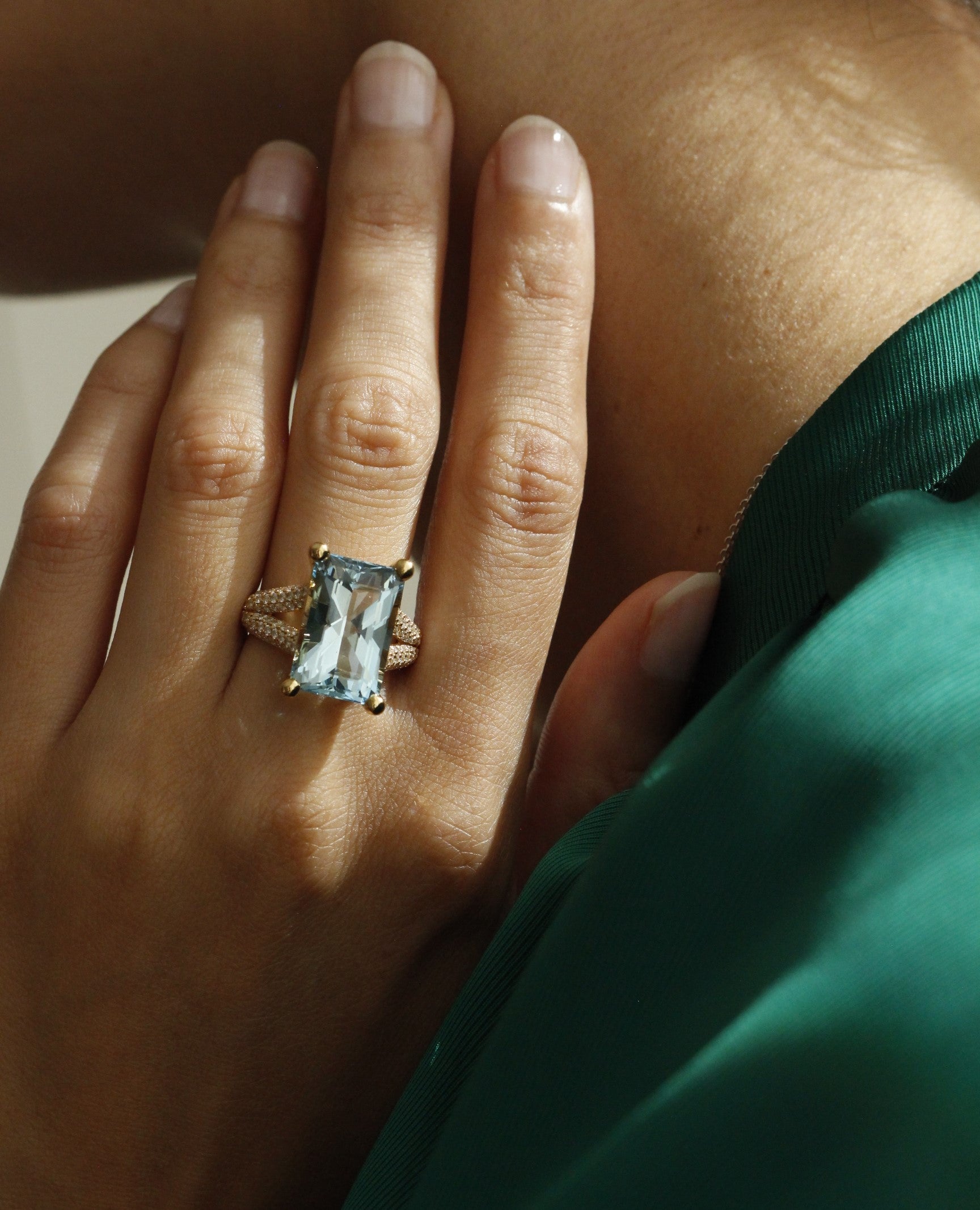 incredible aquamarine custom made jewellery designed by Sarah Hutchings at Orsini