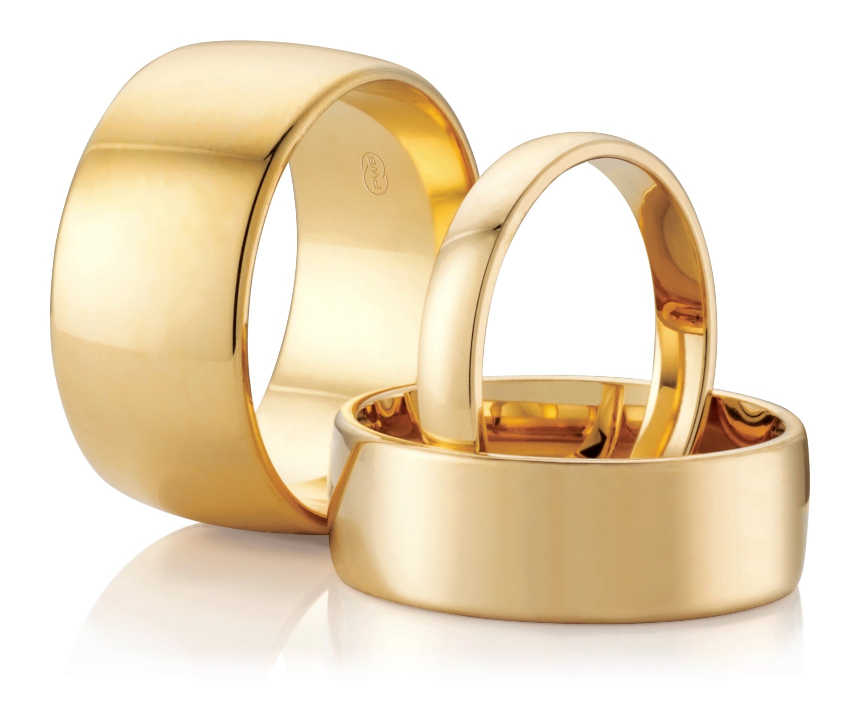 Barrel Profile Wedding Band in Gold