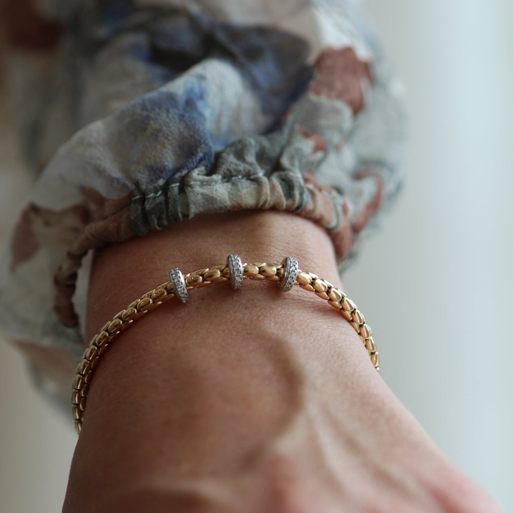 Chimento rose gold and diamond stretch bracelet