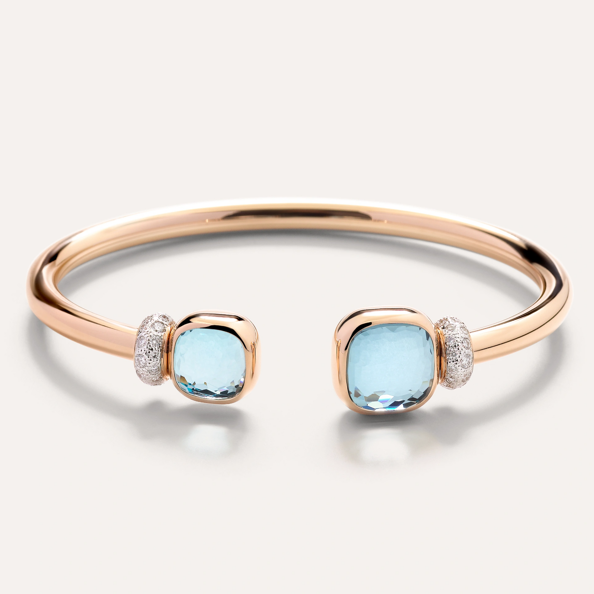 Pomellato_bracelet-nudo-rose-gold-18kt-blue-topaz-diamond