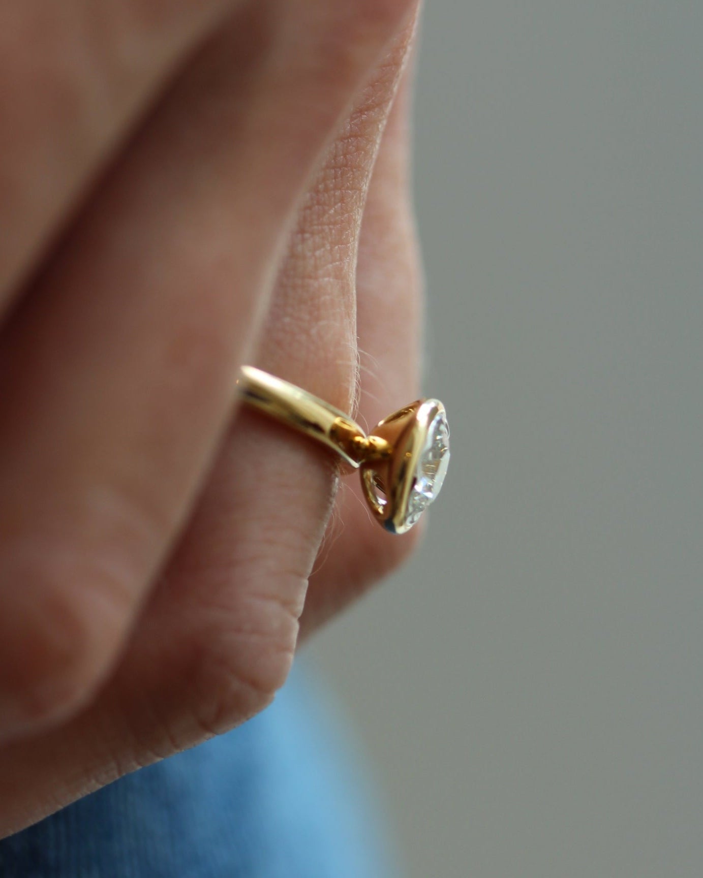 Rosa Round Solitaire Diamond Engagement Ring in Yellow Gold