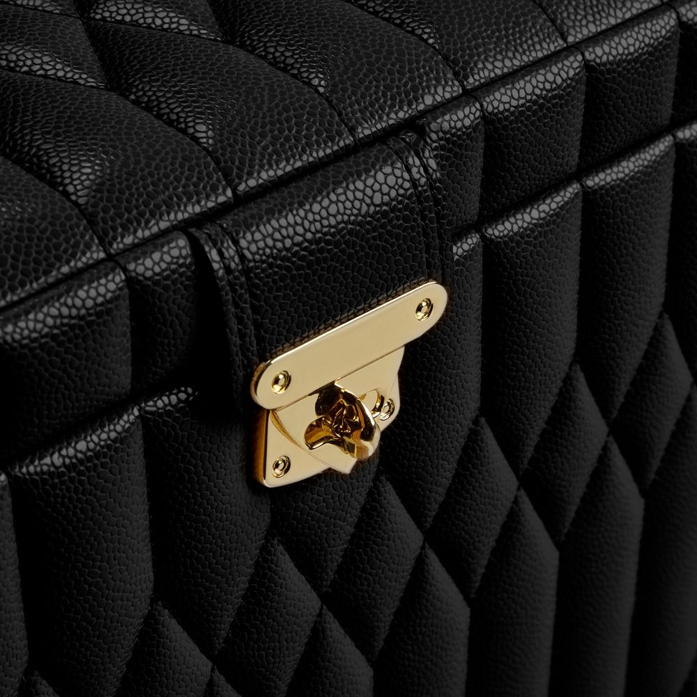 WOLF Lauren Extra Large Jewellery Box in Black, close up of clasp detail showing the quality leather and stitching and metal
349902 orsini fine jewellery