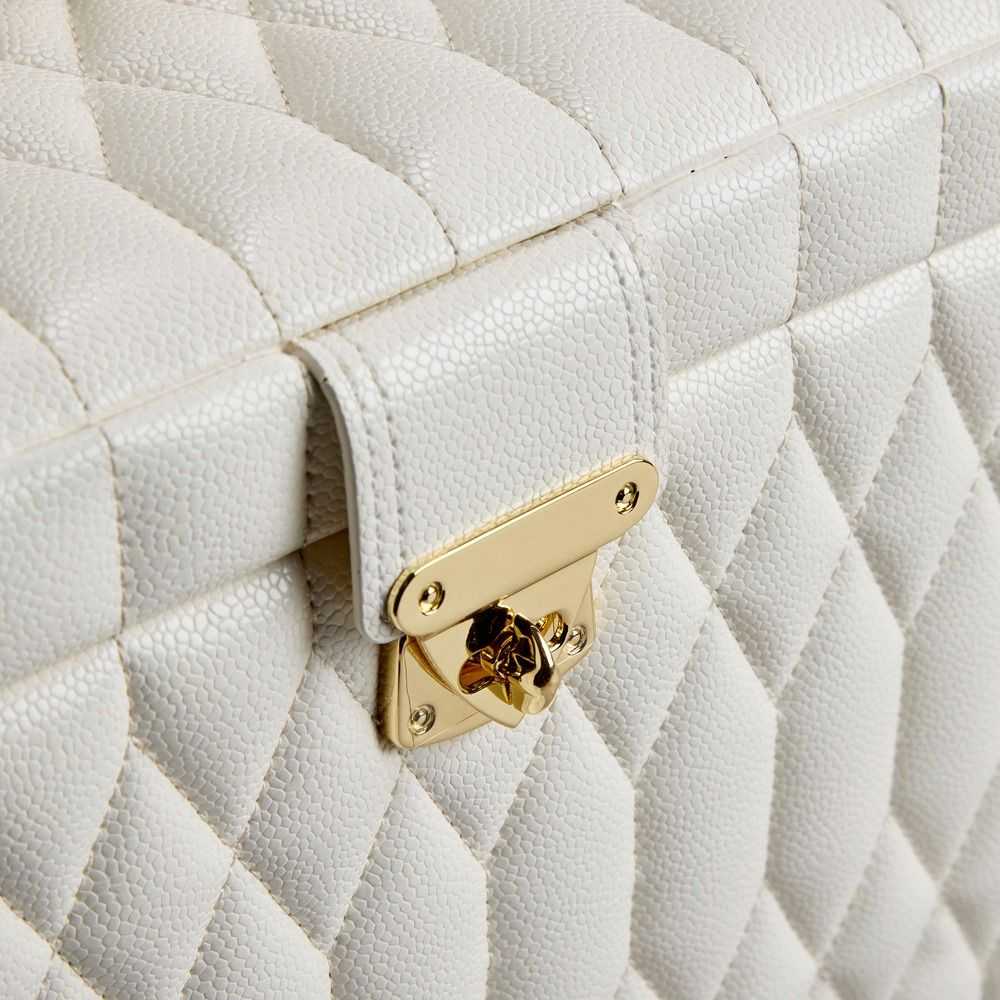 WOLF Lauren large jewellery box in ivory leather with LusterLoc™ lining, removable travel case and elegant jewellery storage. Discover at Orsini.