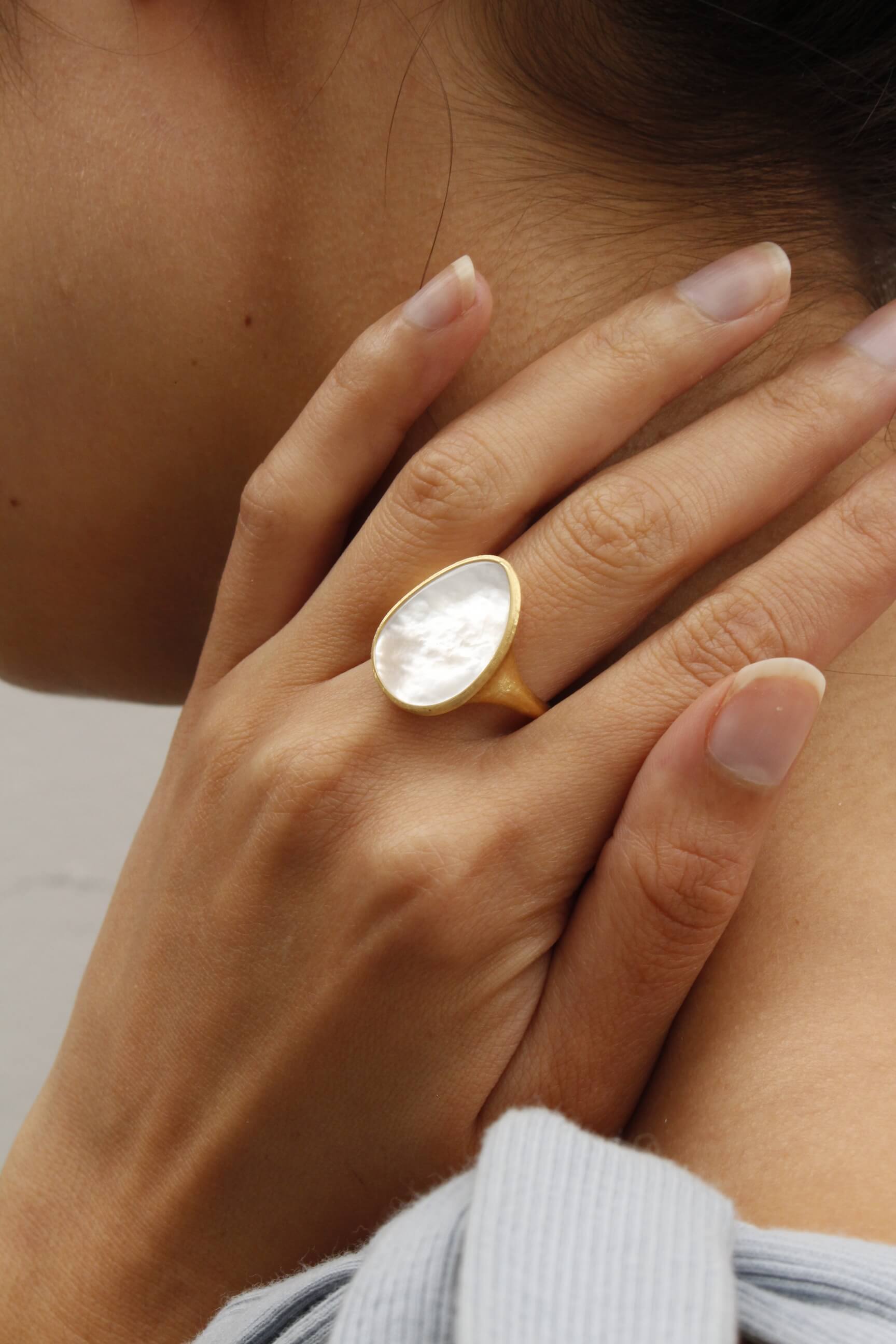 Lunaria Ring in 18k Yellow Gold with White Mother of Pearl Small - Orsini Jewellers NZ