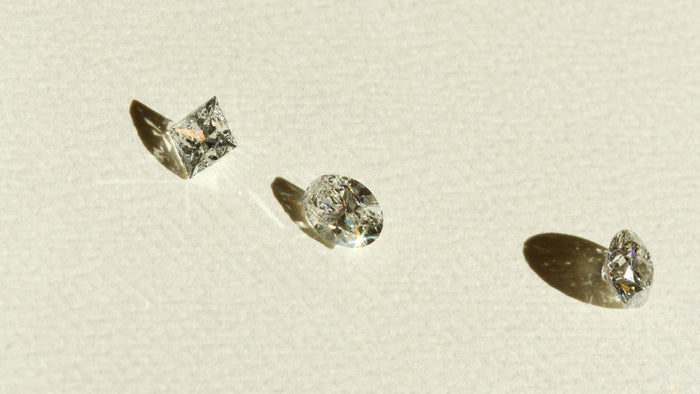 complete guide to diamonds for engagement rings