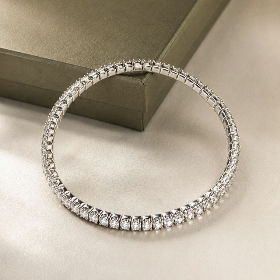 Al Coro Stretchy Tennis Bracelet in 18kt White Gold with 66 Brilliant Diamonds