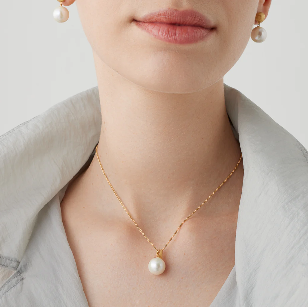 luxury italian designer pearl necklace