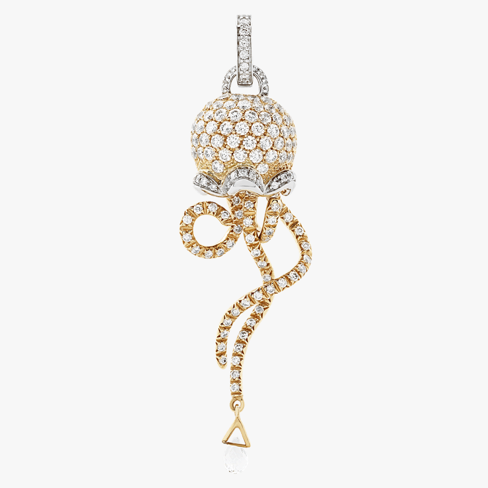 The Chantecler Campanelle Jellyfish Charm is handcrafted in 18kt rose and white gold and adorned with brilliant pavé diamonds and elegant crystal quartz briolettes. Inspired by the ethereal beauty of Mediterranean jellyfish, this exceptional Campanella design captures movement, light and the artistry of Italian fine jewellery.