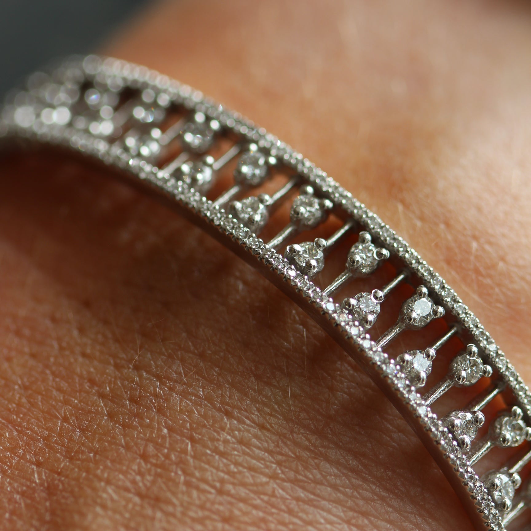 Diamond Bangle in 18k White Gold