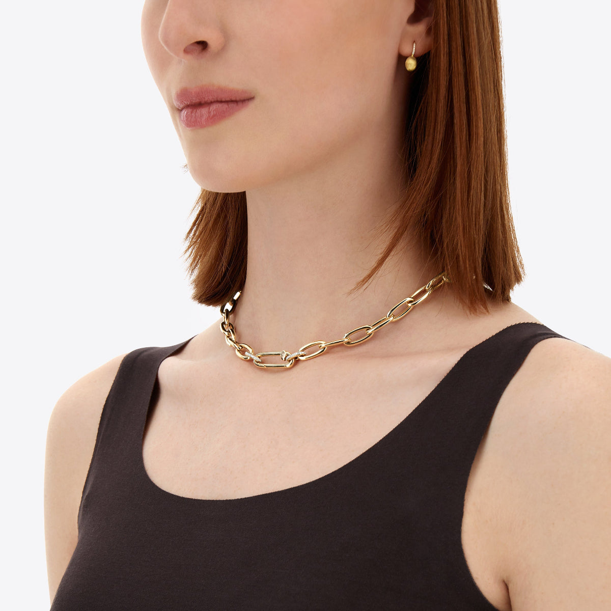 Nanis Libera Rose Gold Chain Necklace with Diamond Detail Orsini on model CS2-602_RR_LU