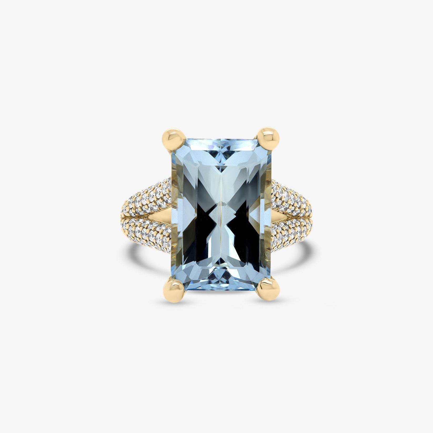 Orsini Aquamarine 18k Yellow Gold Ring with Diamonds Bespoke