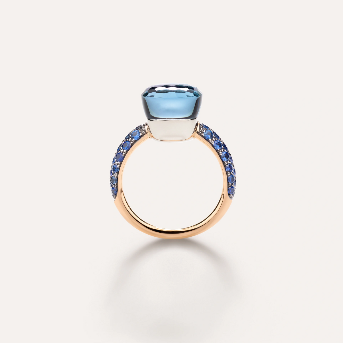 Side View Pomellato_nudo-classic-ring-rose-gold-18kt-white-gold-18kt-blue-london-topaz-lapis-lazuli-blue-sapphire