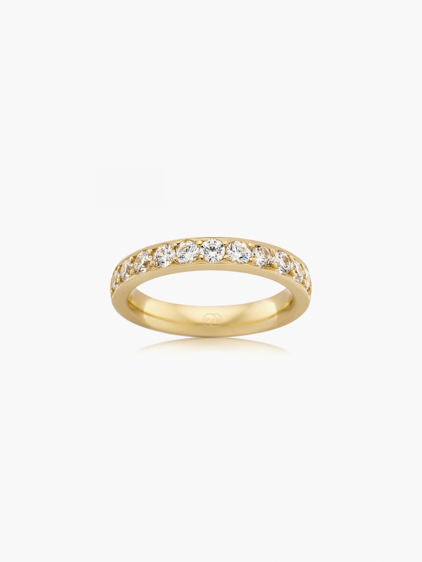 This yellow gold bead set diamond wedding ring features a refined row of brilliant cut diamonds set across the band.