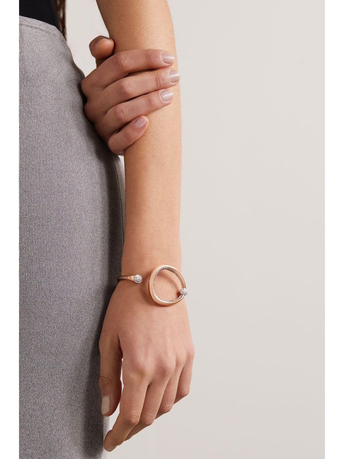 Pomellato Fantina Bangle 18k Gold with Diamonds