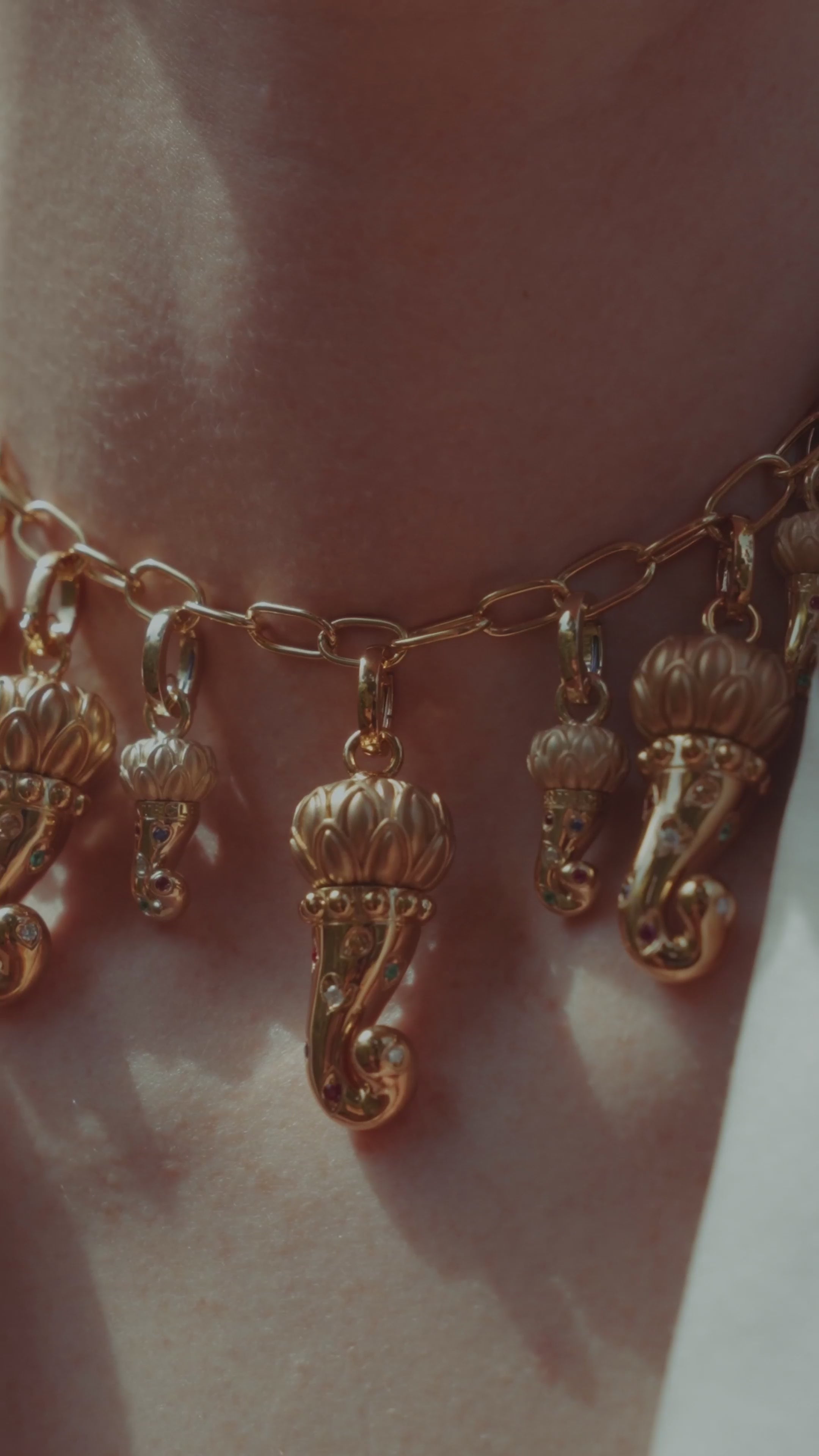 Chantecler 18k gold cornetto necklace vertical homepage video 10 seconds