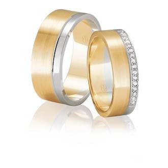 Two-tone Flat Matching Wedding Rings, with Grain Parallel Finish &amp; Diamond Edge Detailing