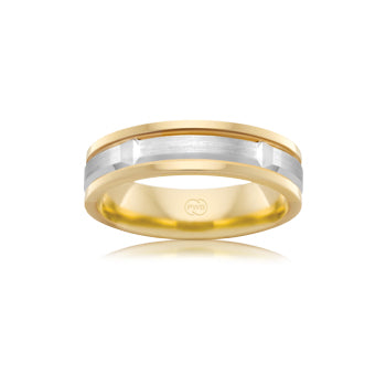 Classic men&#39;s wedding ring in white gold with outer edges of yellow gold - Orsini Jewellers NZ