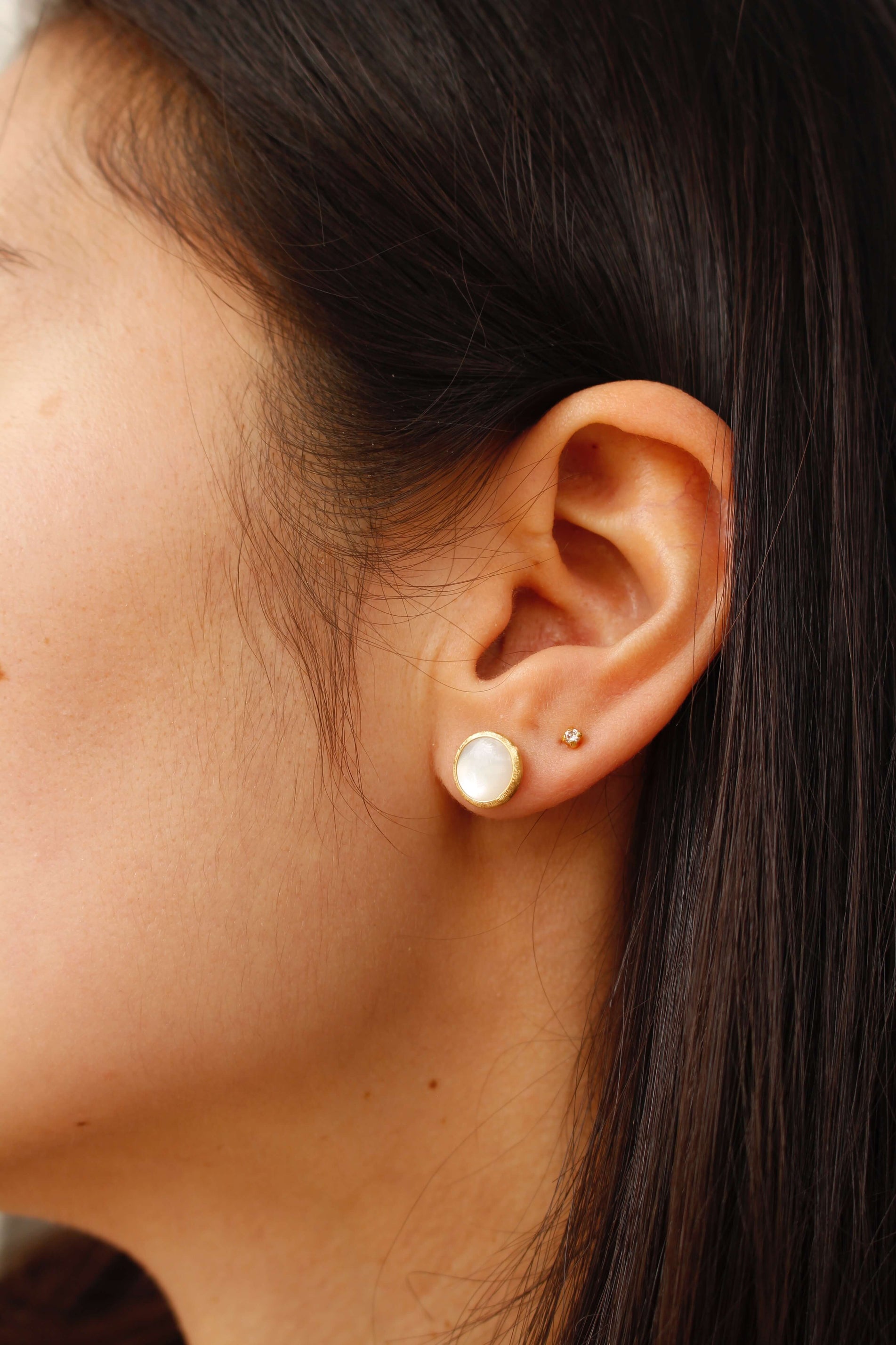 Jaipur Stud Earrings in 18k Yellow Gold with White Mother-of-Pearl - Orsini Jewellers NZ