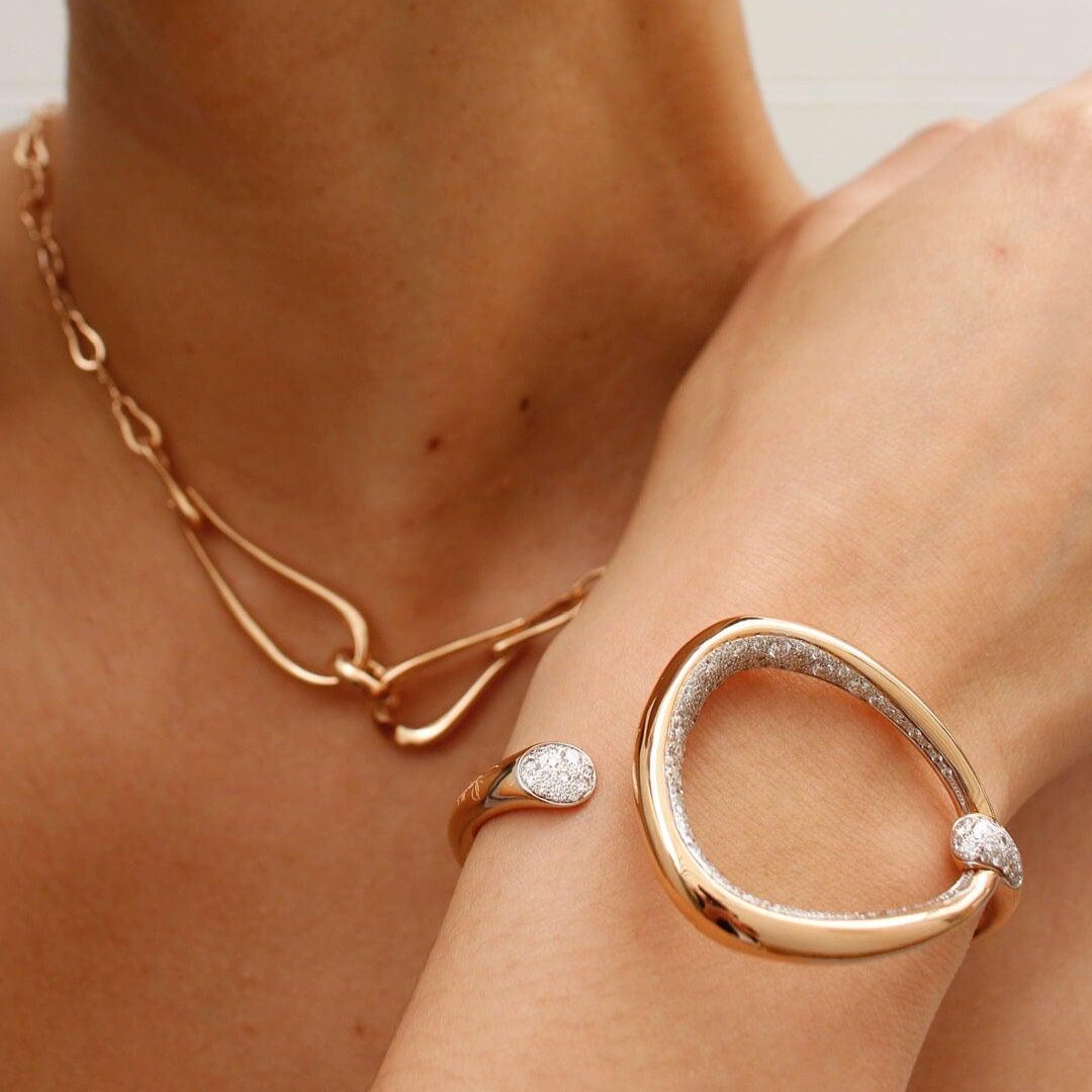 Pomellato Fantina Bangle with Diamonds in 18k Rose Gold